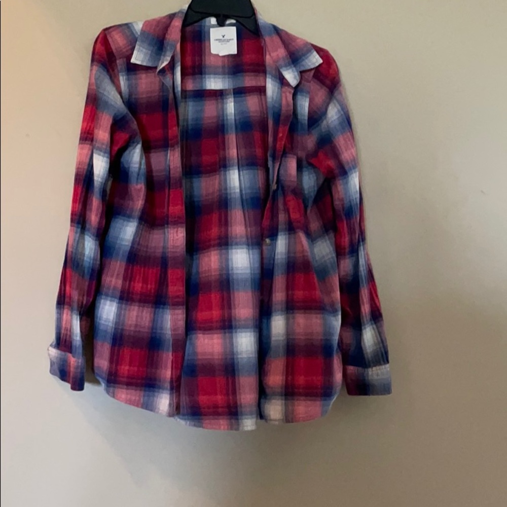 American Eagle flannel size medium